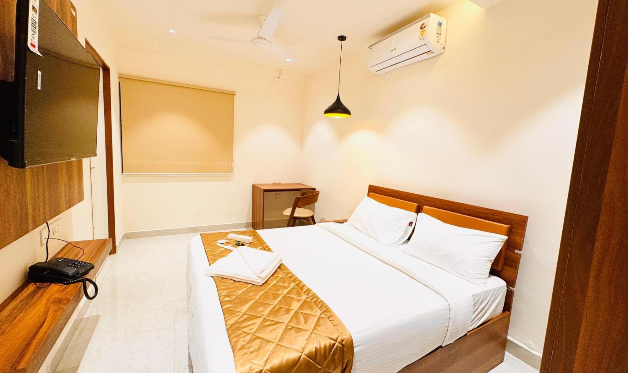 Hotel Star Avenue - Indiranagar Bengaluru Zewnętrze zdjęcie