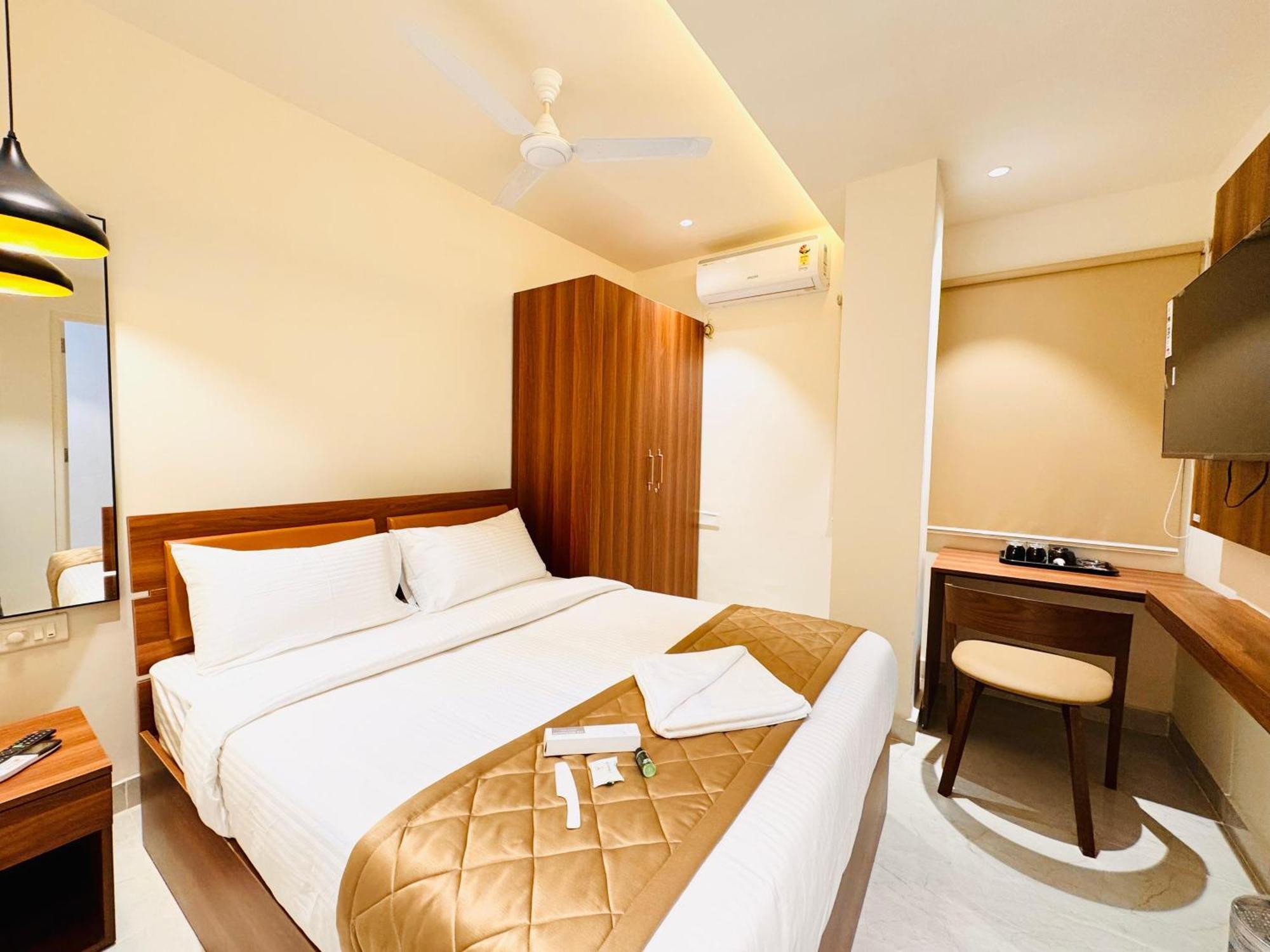 Hotel Star Avenue - Indiranagar Bengaluru Zewnętrze zdjęcie