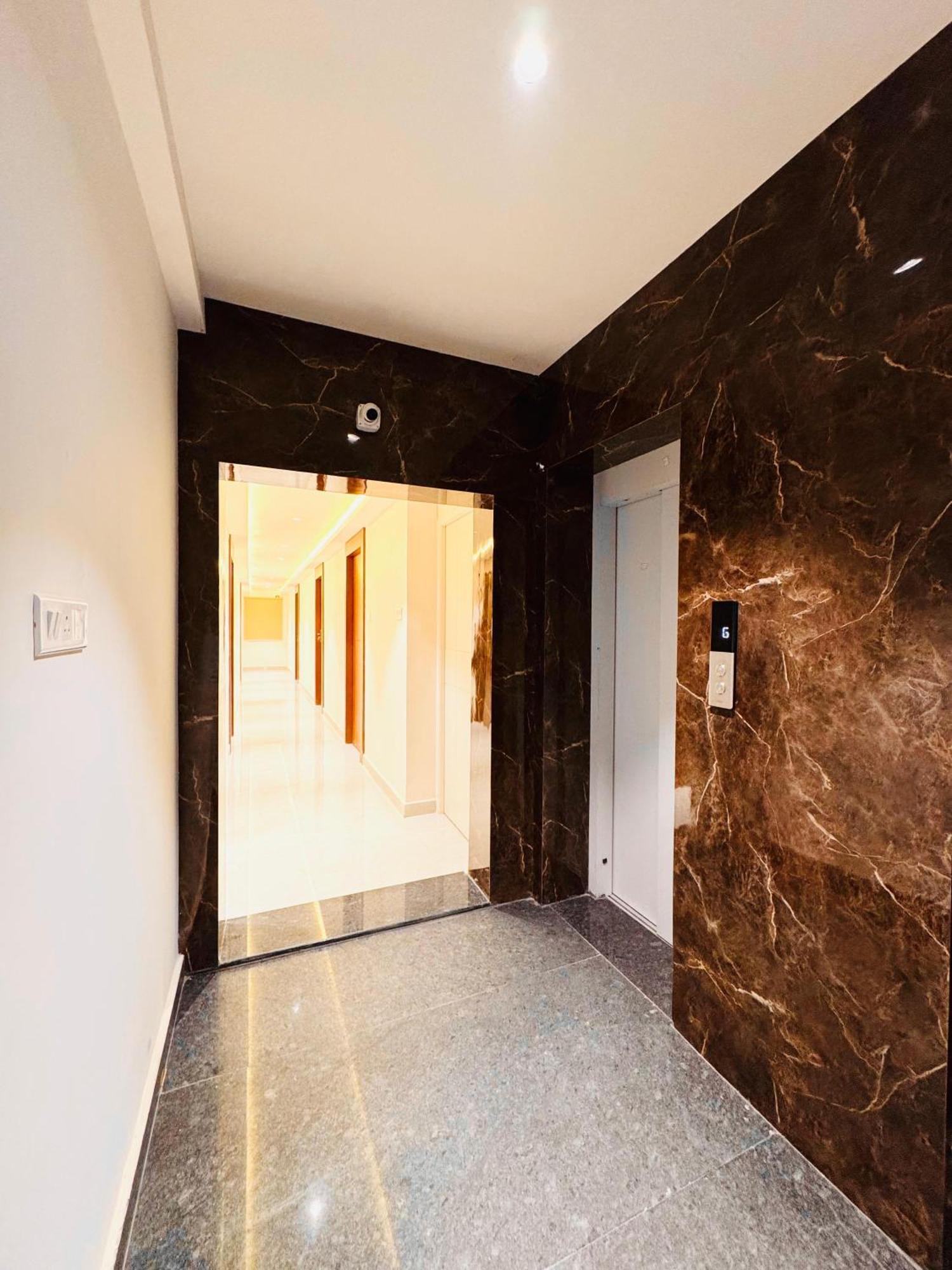Hotel Star Avenue - Indiranagar Bengaluru Zewnętrze zdjęcie