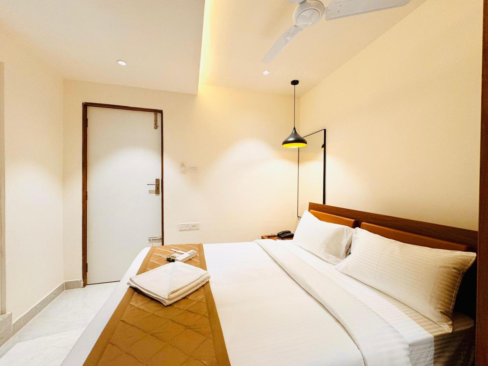 Hotel Star Avenue - Indiranagar Bengaluru Zewnętrze zdjęcie