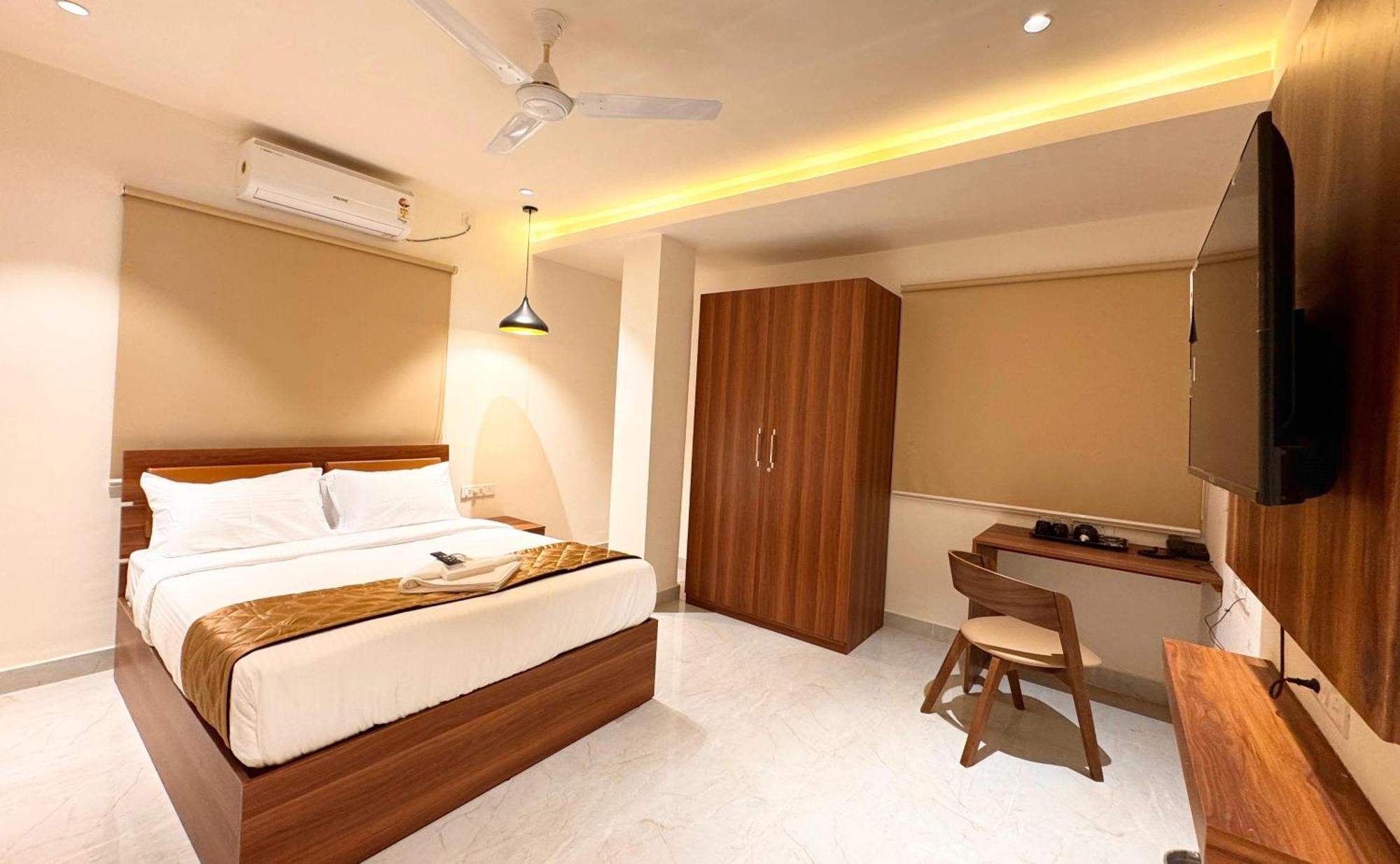 Hotel Star Avenue - Indiranagar Bengaluru Zewnętrze zdjęcie