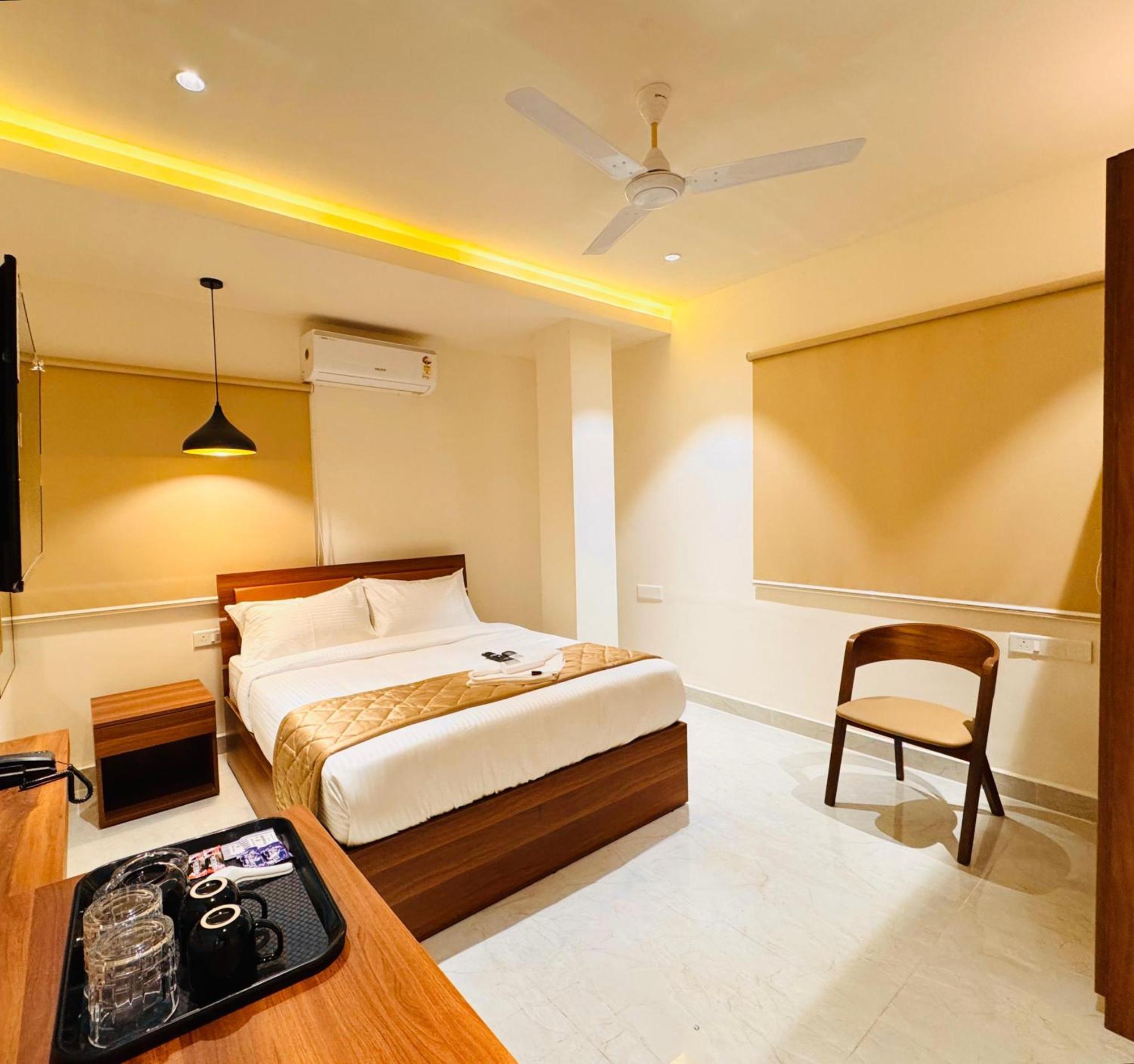 Hotel Star Avenue - Indiranagar Bengaluru Zewnętrze zdjęcie